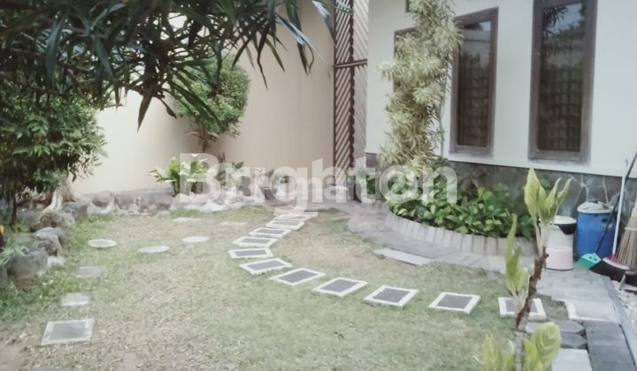 Rumah Mewah 10 Menit Ke RSUD Saiful Anwar Malang 2
