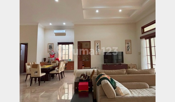 Dijual Rumah Siap Huni di Menteng Jakarta Pusat