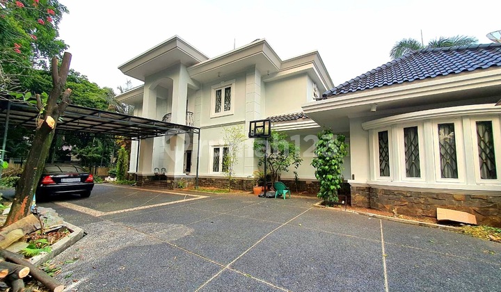 Dijual Rumah Mewah Nyaman di Kebayoran Baru Jakarta Selatan