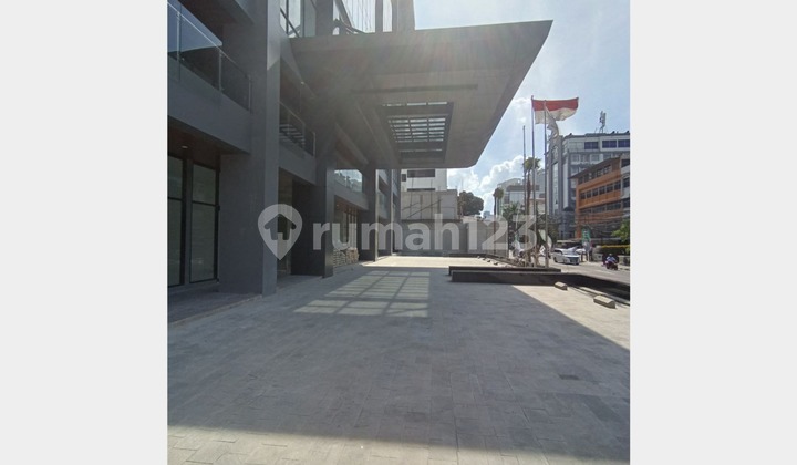 Disewakan Ruko 3 Lantai Lokasi Strategis di Menteng Jakarta Pusat