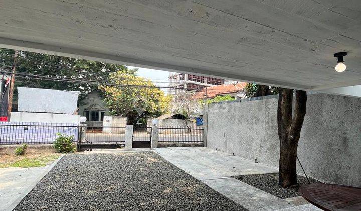 Disewakan Rumah Cocok Untuk Di Jadikan Resto di Menteng Jakarta Pusat Lokasi Strategis & Nyaman 1