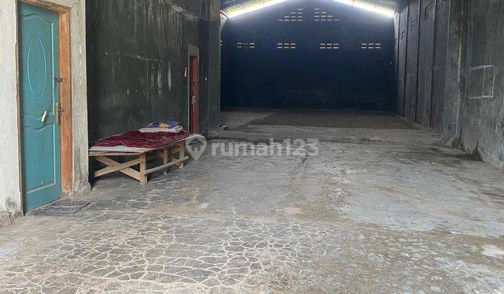 Disewakan Gudang Siap Pakai Lebar Jalan 11 Meter Tidak Banjir 2
