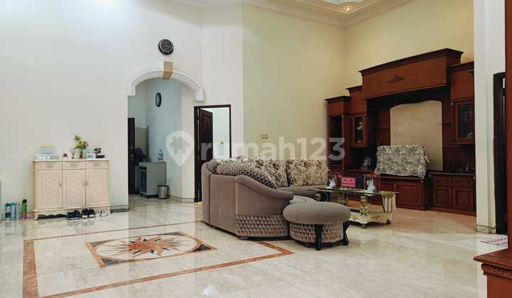 Rumah Bagus Darmo Hill, Siap Huni, Lokasi Depan, Full Marmer, SHM