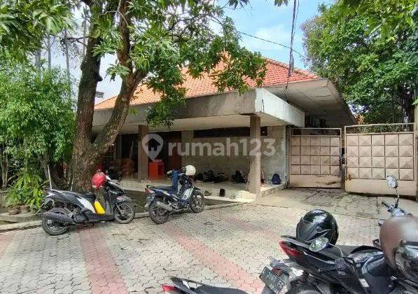 Rumah 1 Lantai, Embong Cerme, Pusat Kota, Cocok untuk Kantor 2