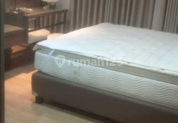 The Peak Tunjungan Plaza Apartment, 3 Bedrooms, Furnished, Spacious Rooms