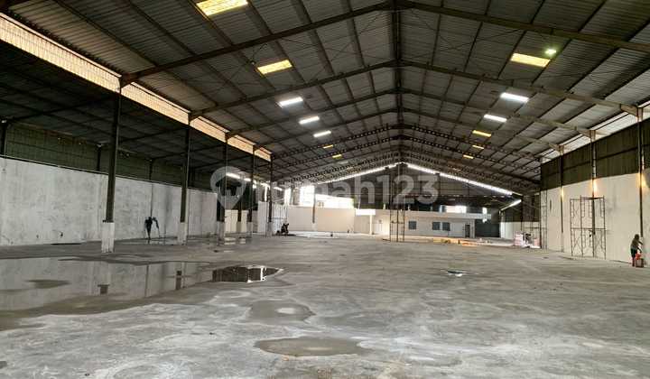Warehouse for Rent 4000 m2, Kalianak 51, Strategic Location, Contact Us. Warehouse for Rent 4000 m2, Kalianak 51, Strategic Location, Contact Us.