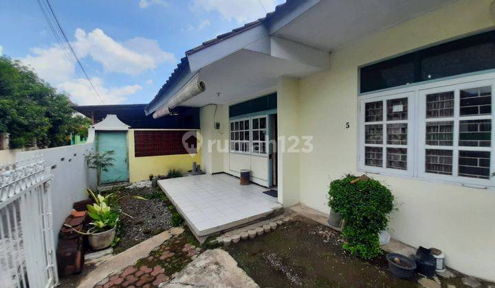 Rumah Desain Minimalis Sederhana di Pusat Kota 1