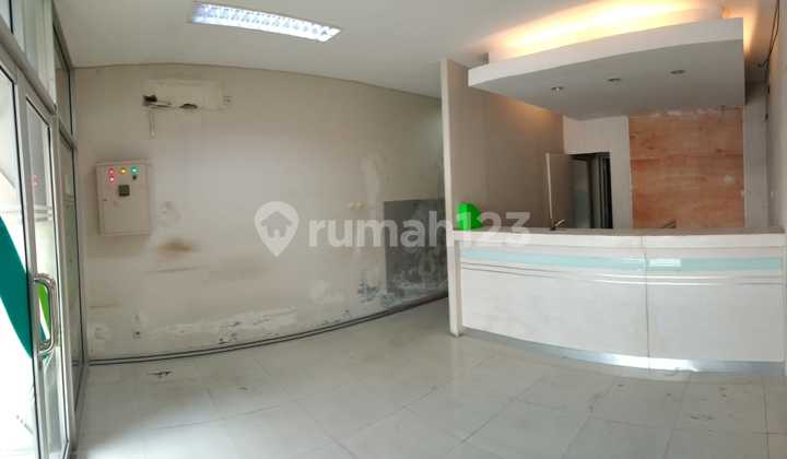 For Rent Strategic Shop House Manahan Solo 2