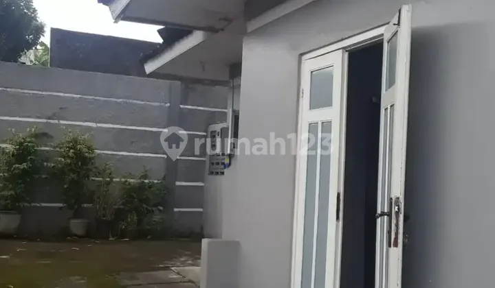 Rumah Area Serengan Solo Cocok untuk Kantor/Usaha/Tempat Tinggal Rumah Area Serengan Solo Cocok untuk Kantor/Usaha/Tempat Tinggal