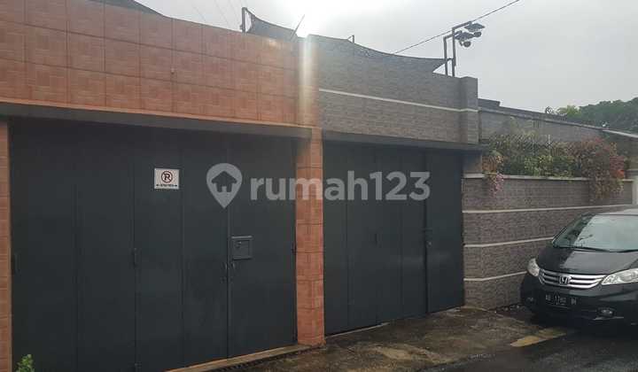 Turun Harga!!! Hunian Full Furnished Strategis di Lokasi Terbaik! 2