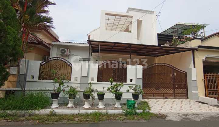 Rumah Modern Laweyan Siap Huni&Nyaman 1