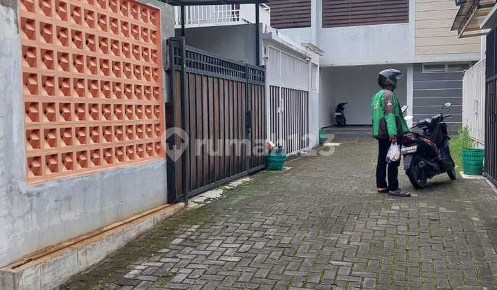 Disewakan Rumah Minimalis 2 Lantai Area Serengan Furnished