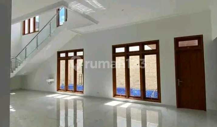 Hunian Baru Gress Fasilitas Swimming Pool 2