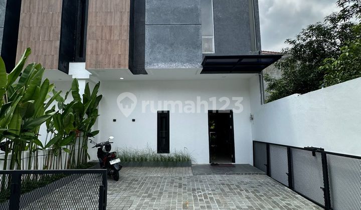 Beautiful Fully Furnished New Solo Residence Beautiful Fully Furnished New Solo Residence