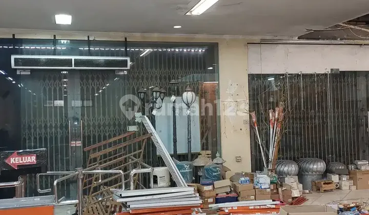 For Rent/For Sale Shop House on Main Road Side in Solo 2