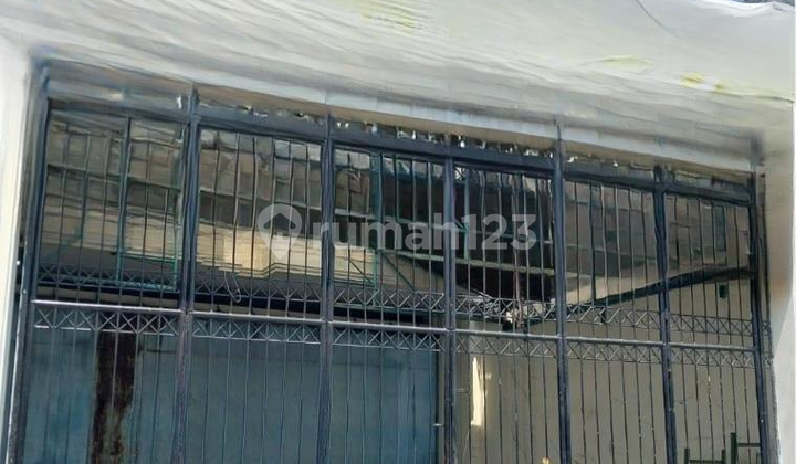 Disewakan Ruang Usaha/Gudang Area Serengan Solo