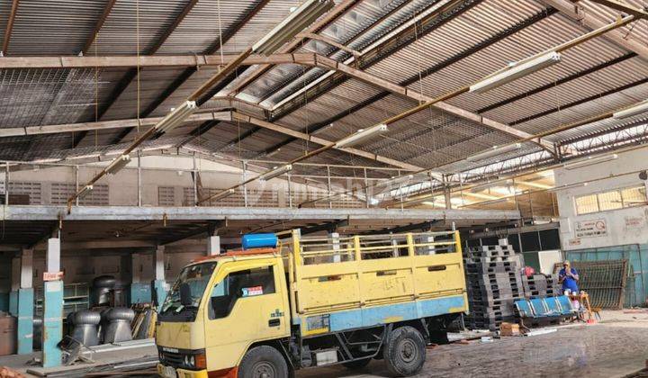Disewakan gudang industri lokasi jebres luas 4000m BU! 2