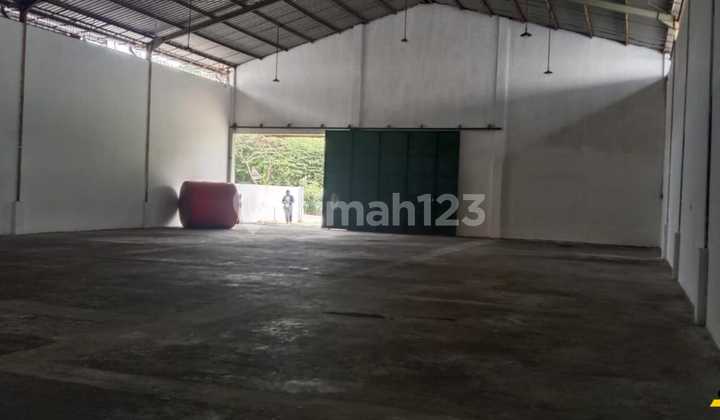 Ngaliyan Strategic Industrial Zone Warehouse, Semarang Area 800m2 1