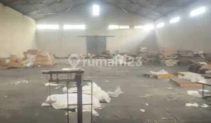Spacious Warehouse and Factory in Sleman for Rent – SHGB PT, Building Permit, License Valid Until 2043! Spacious Warehouse and Factory in Sleman for Rent – SHGB PT, Building Permit, License Valid Until 2043!