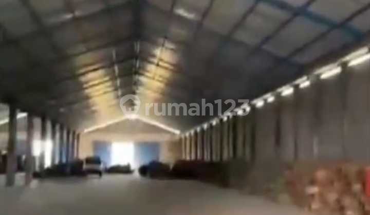 Gudang Strategis Industri Lokasi Ceper,Klaten Luas 7000m2
