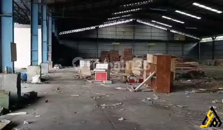Super Strategic Warehouse in Boyolali Industrial Zone, 3 Hectares Location.