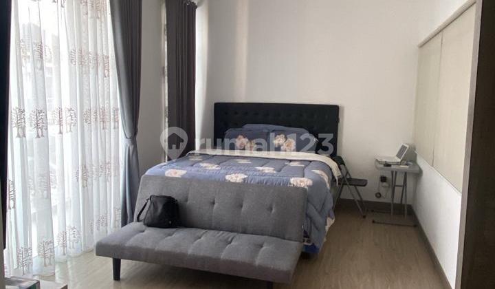 Rumah Cantik Dekat Puri Mall Dan Lippo Puri 2