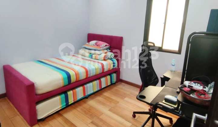 Good Housing in Meruya Near Puri and Lippo Mall 2