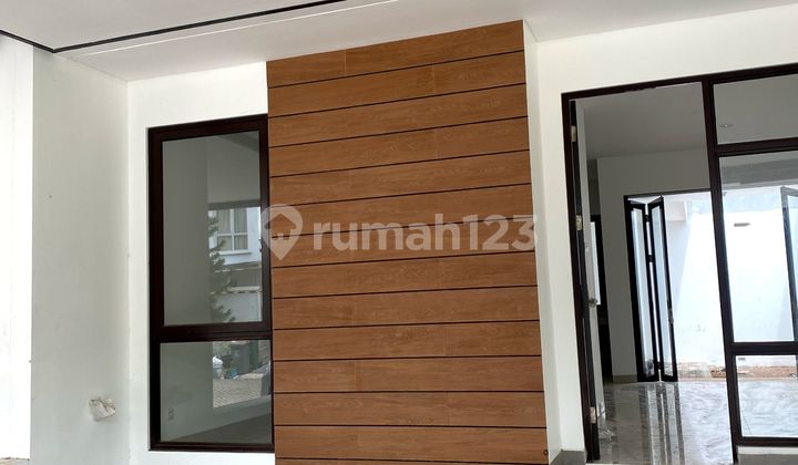 Brand New House di Metland Puri Dekat Grandlucky Brand New House di Metland Puri Dekat Grandlucky