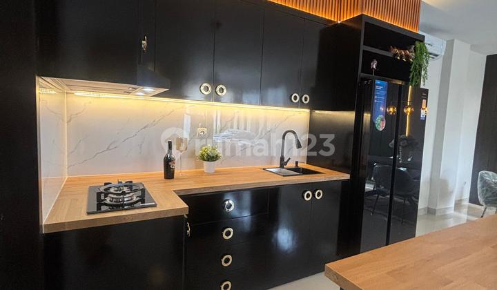 Dijual Rumah Mewah Di Karawaci Siap Huni Dengan Desain Modern