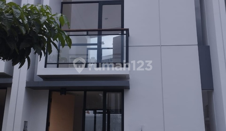 Dijual Cepat Cendana Essence 1