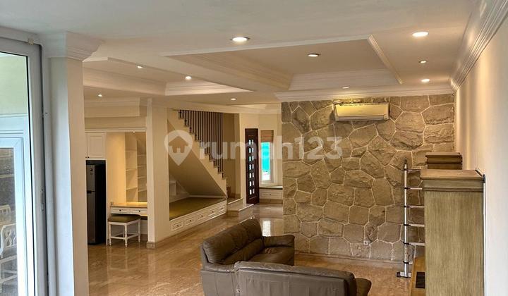 Disewakan Rumah Bagus Siap Huni Danau Biru 2