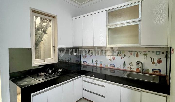 Disewakan Rumah Siap Huni Di Cluster Turquoise, Phg, Gading Serpong