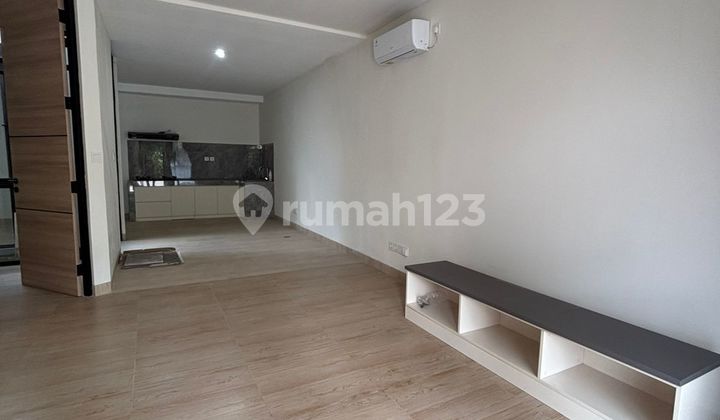 Disewakan Rumah Bagus Semifurnished Cendana Icon Disewakan Rumah Bagus Semifurnished Cendana Icon