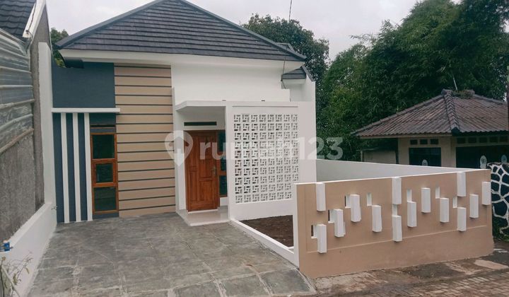 Luxury Flood-Free House in Ngamprah, West Bandung 2