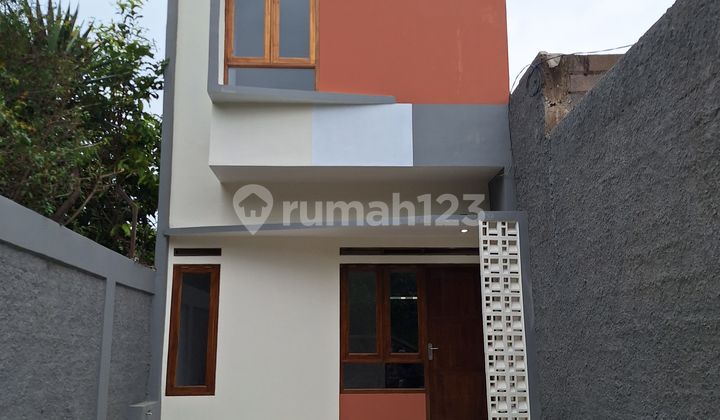 Rumah 2 Lantai Harga 1 Lantai Di Pinggiran Kota Bandung Rumah 2 Lantai Harga 1 Lantai Di Pinggiran Kota Bandung