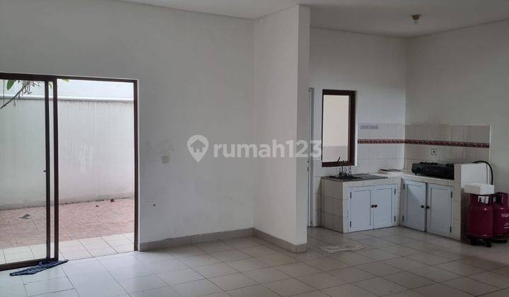 Rumah luas 7,5x16,5m Type 3+1 Semi Furnished Cluster Alamanda JGC  2