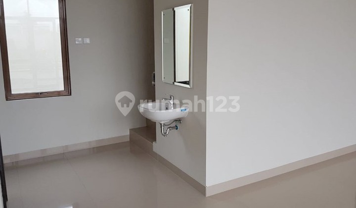 For Rent: The Savoy 2-story shop house 6x15m in JGC Cakung 2