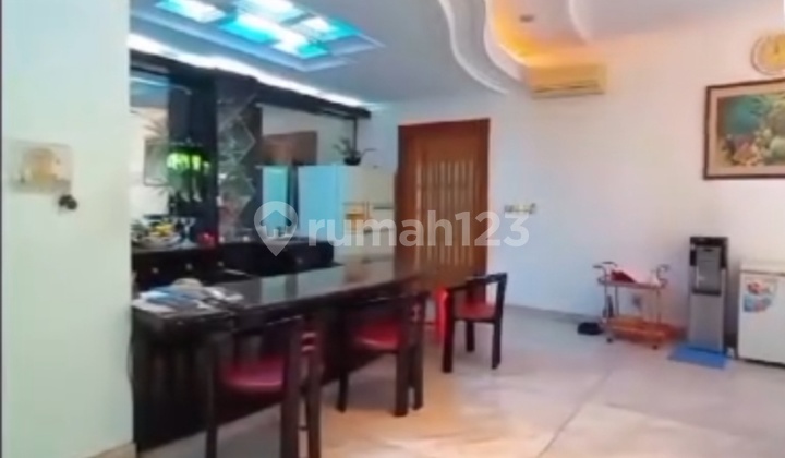 Rumah 2Lt Luas 1117m Semi Furnished Bukit Gading Villa Kintamani Rumah 2Lt Luas 1117m Semi Furnished Bukit Gading Villa Kintamani
