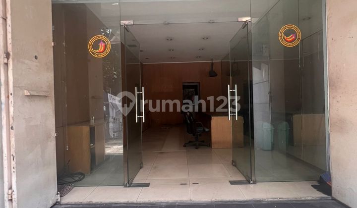 Ruko di Melawai Raya Kebayoran Baru