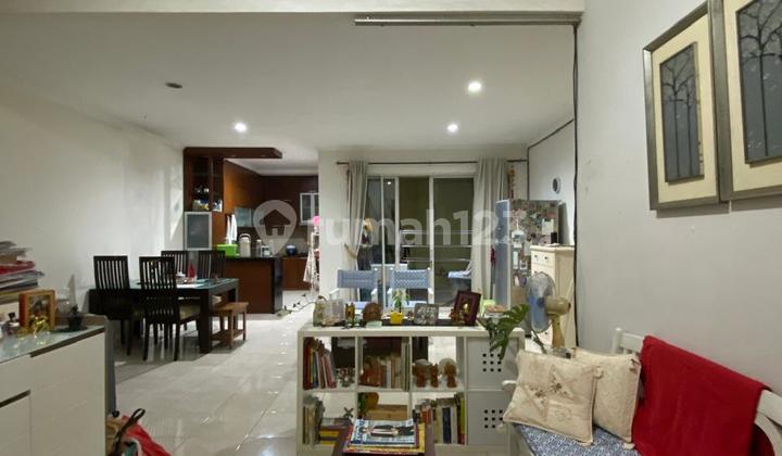 Rumah 2 Lantai Siap Huni di Srengseng Jakarta Barat Rumah 2 Lantai Siap Huni di Srengseng Jakarta Barat