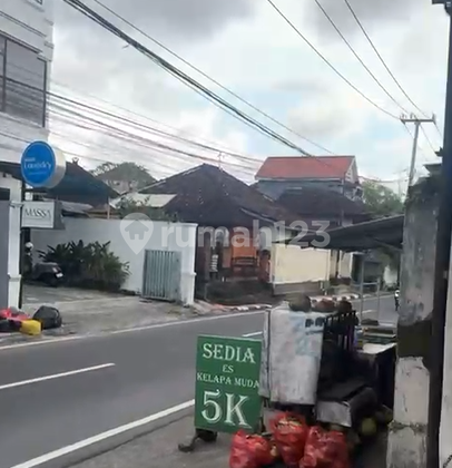 2-Story Shop House in a Strategic Location at an Affordable Price - East Denpasar 2
