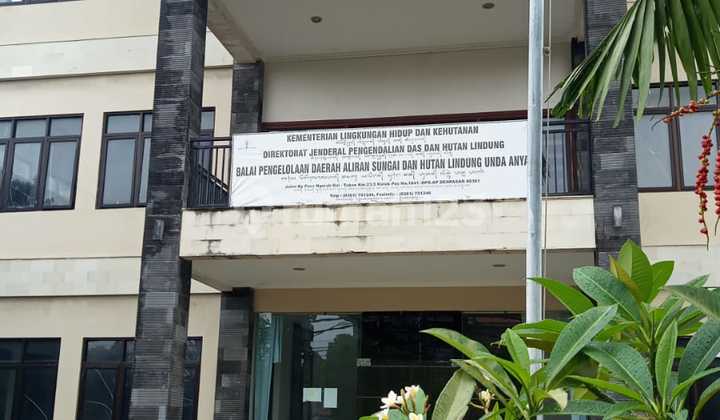 3-story office building Kuta, Badung
