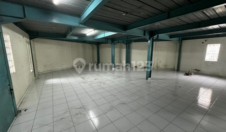 Kerobokan Kelod Commercial Building, Badung 2