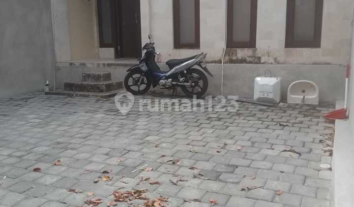 Rumah Kontrakan Furnished Renon, Denpasar 2