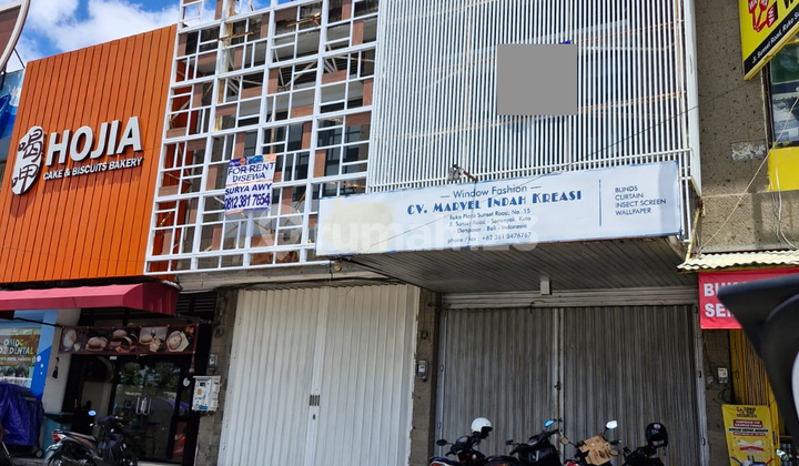 2 Ruko Seminyak, Badung