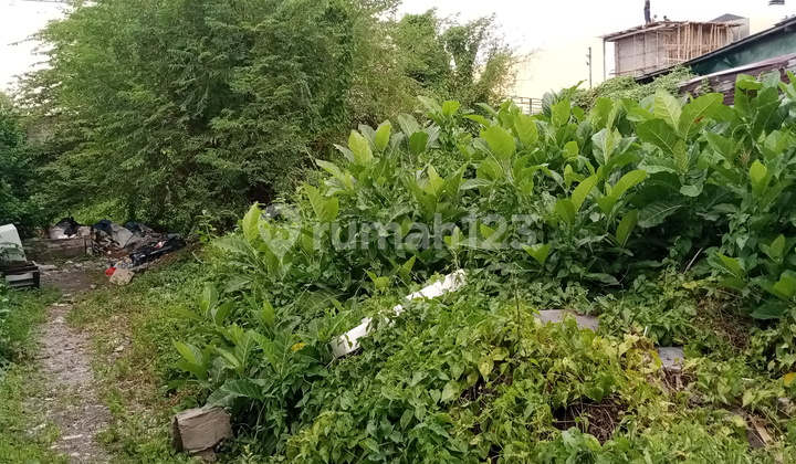 Strategic Land in Commercial Area and Suitable for Business - Kuta, Badung