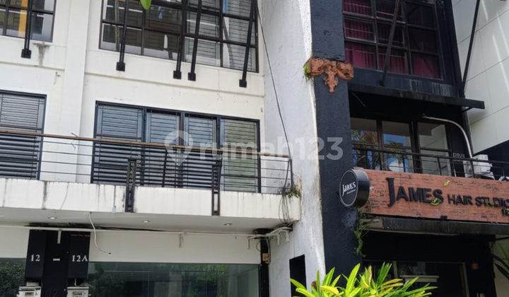 3-Storey Shop House in a Strategic Business Area - Kuta, Badung