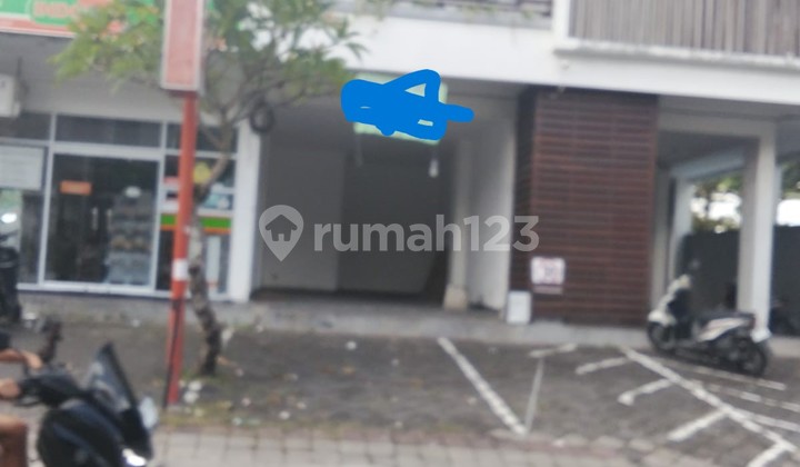 1-Story Shop House in a Strategic Location - Tibubeneng, Badung 2