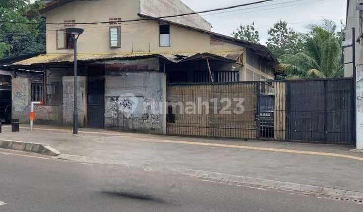 Commercial Plot of Land in a Strategic Location on the Edge of Serpong - BSD Road, South Tangerang