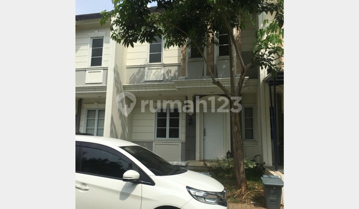 Rumah Bagus 2 Lantai di Vanya Park Azura House Bsd, Tangerang Selatan Rumah Bagus 2 Lantai di Vanya Park Azura House Bsd, Tangerang Selatan